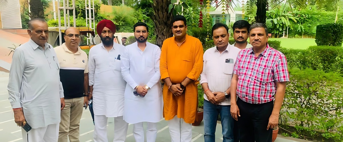 WhatsApp Image 2024-12-05 at 2.41.56 PM (1)